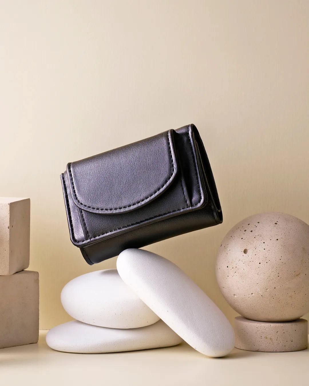 Mini Wallet (Curved flap)